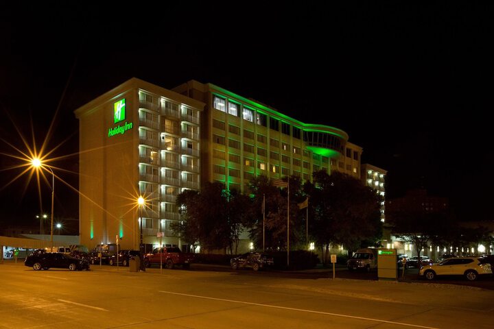 Hotel 9 of 76