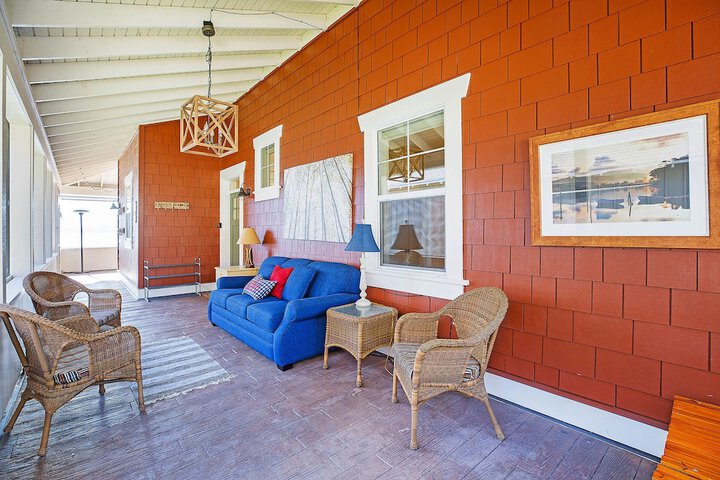Veranda Beach Cottages