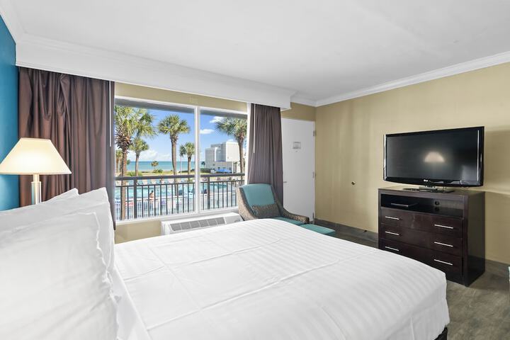 The Sandbar Hotel Trademark Collection by Wyndham