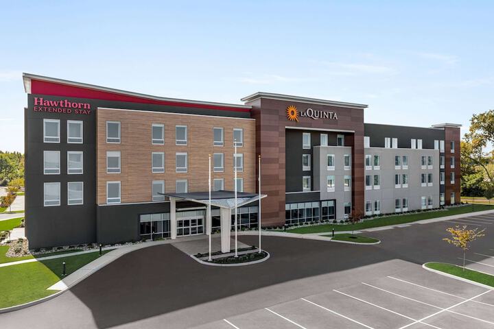 Hotel 4 of 42
