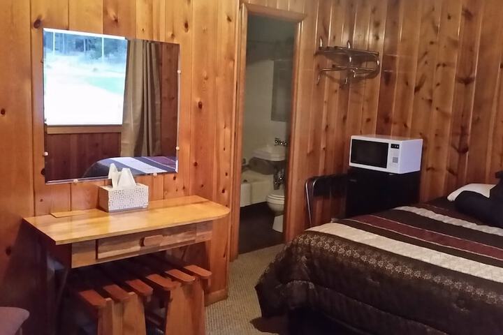 Room 28 of 36