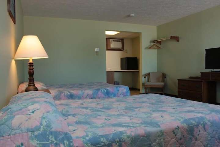 Room 28 of 51