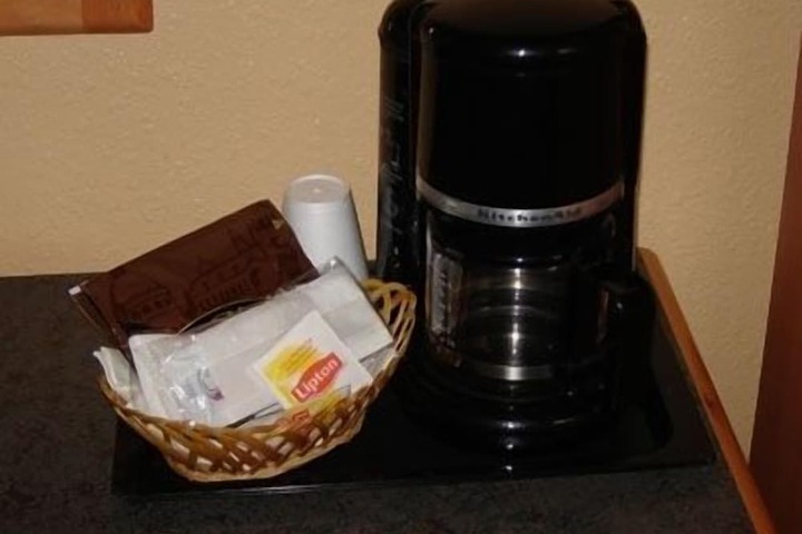 Breakfast/Coffee Service 45 of 47