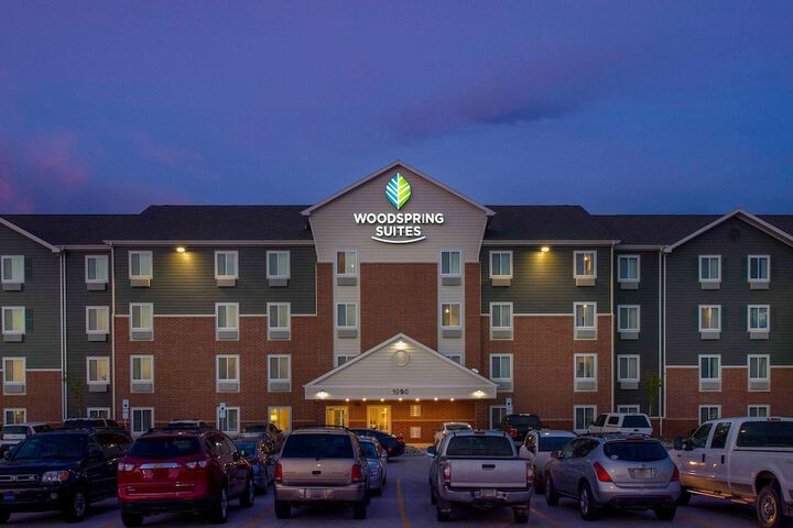 Hotel 2 of 35