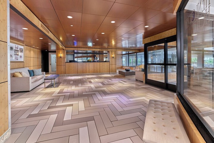 Henlopen Oceanfront Hotel