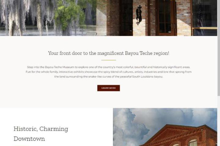 Chateau Royale Pet Friendly, on Bayou, Downtown!