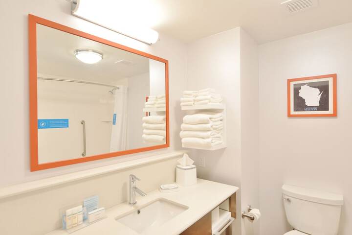 Hampton Inn & Suites Menomonie-UW Stout