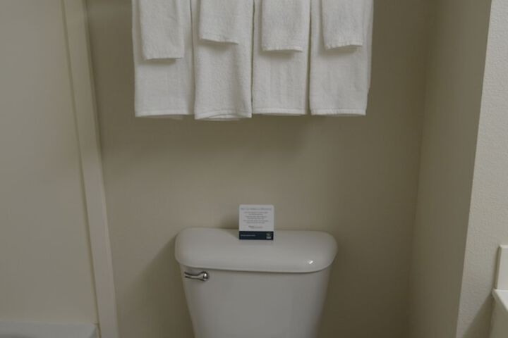 Room 41 of 57