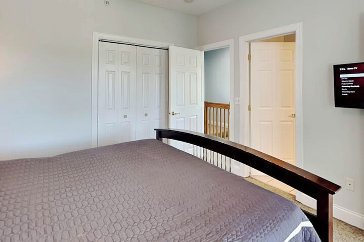 Room 14 of 32