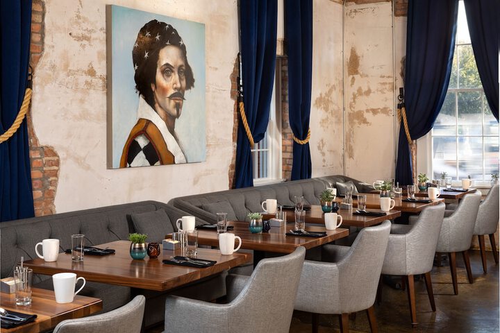 Dining 52 of 61