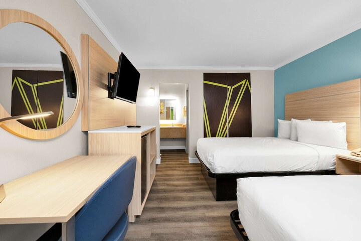 Room 45 of 54