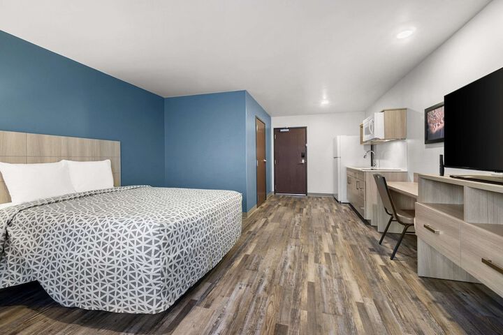 Room 22 of 50