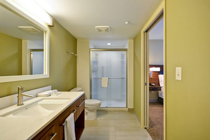 Home2 Suites by Hilton Decatur Ingalls Harbor