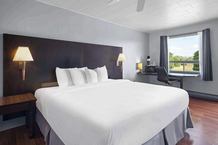 Room 20 of 25