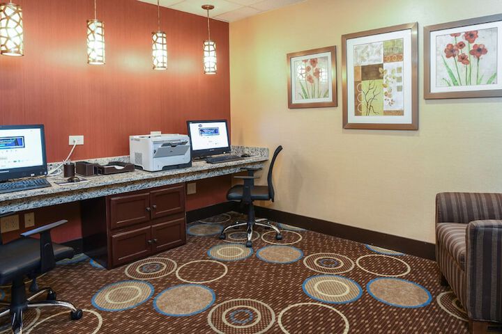 Business Center 72 of 72