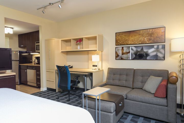 TownePlace Suites by Marriott Joliet South