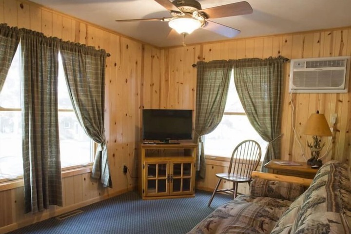 Room 43 of 96