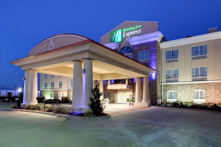 Hotel 6 of 57