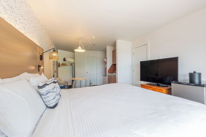 Aspinquid Resort