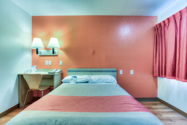 Room 29 of 31