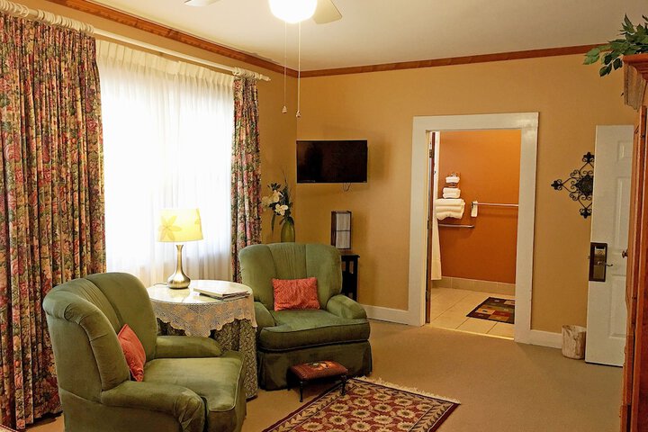 Room 48 of 156