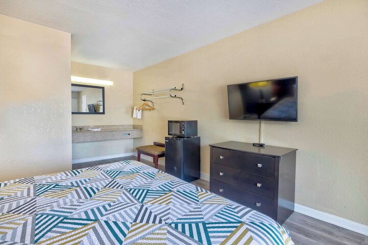 Room 22 of 23