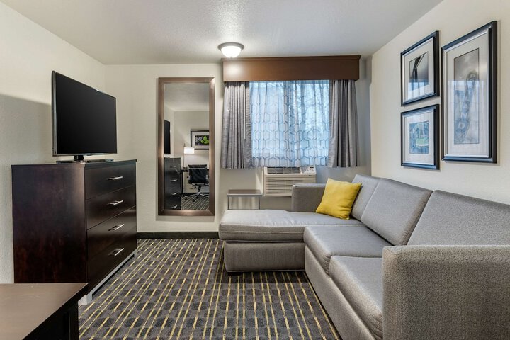 Room 29 of 42
