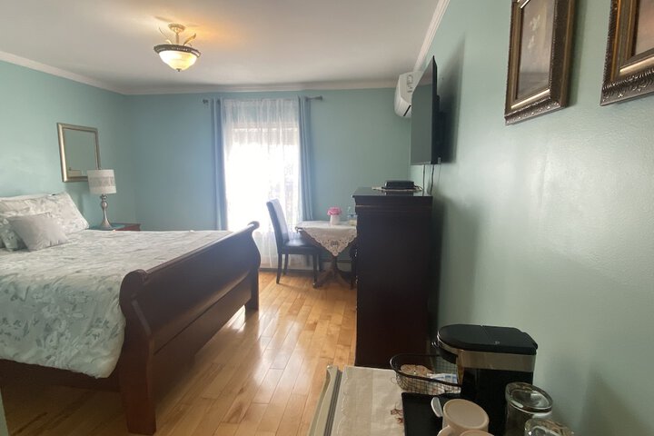 Room 42 of 93