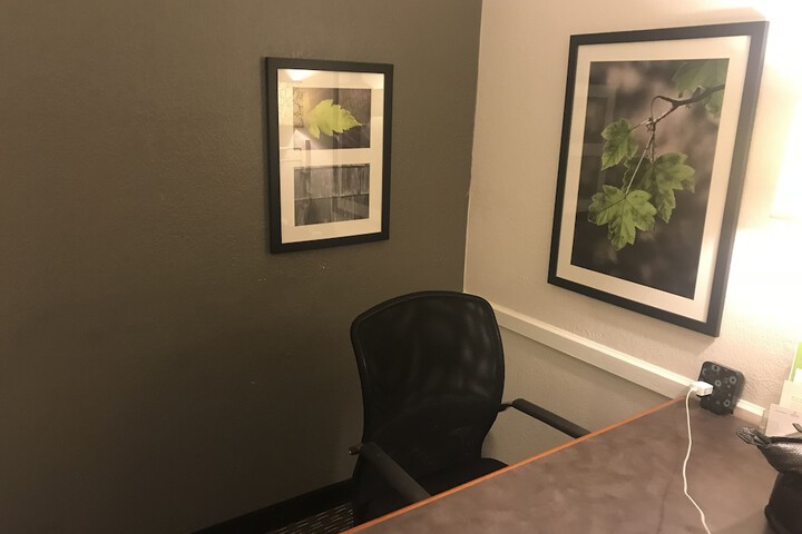 Room 11 of 22