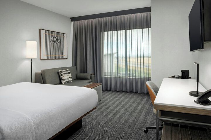 Room 40 of 70