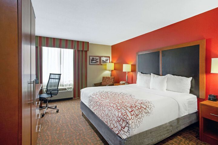 Room 19 of 41