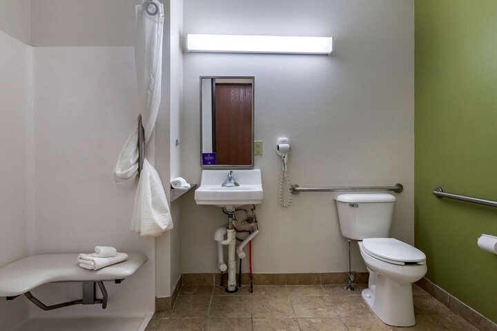 Room 15 of 30
