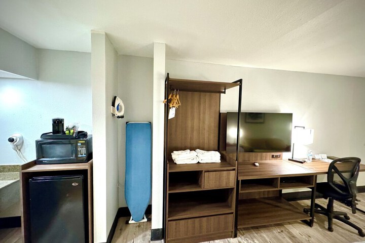SureStay Plus by Best Western Cannon A.F.B.