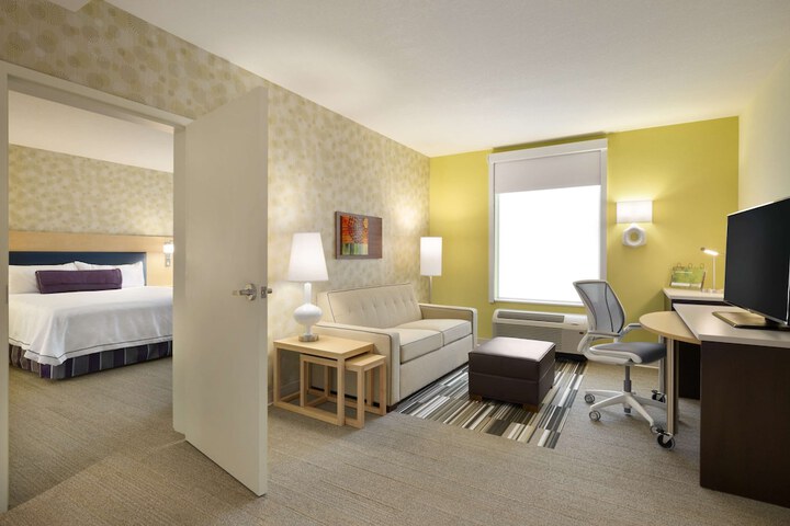 Room 15 of 22