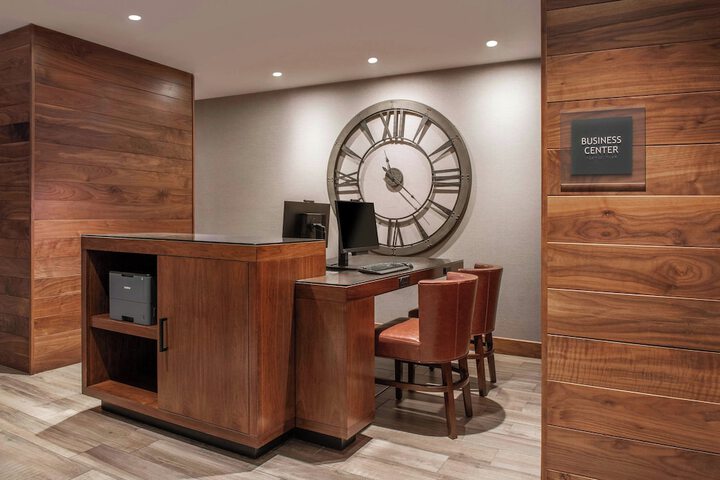 Four Points by Sheraton Los Angeles Westside