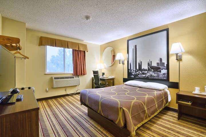 Room 55 of 66