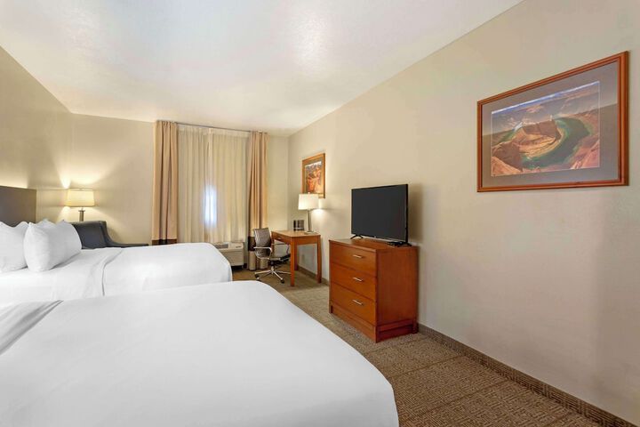 Room 22 of 61
