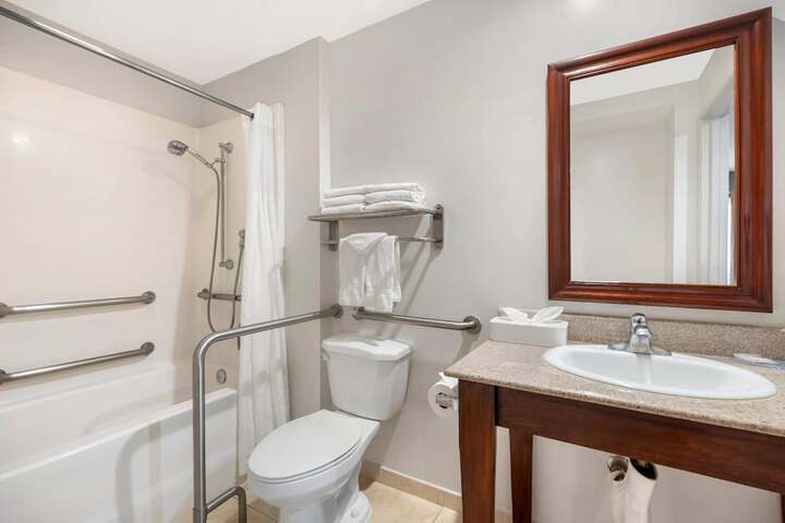 Comfort Inn Cockatoo near LAX Airport