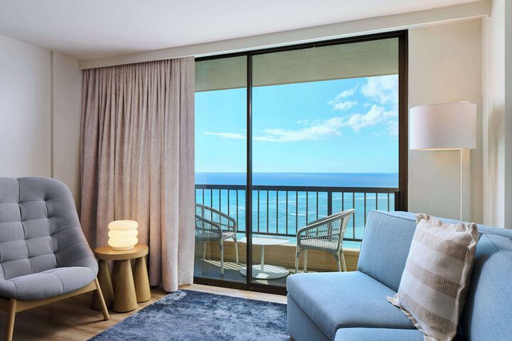 Room 42 of 184