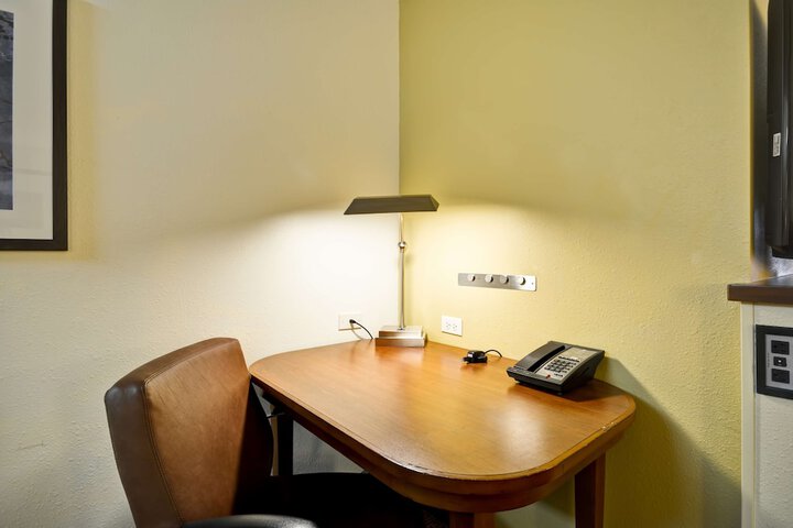 Hyatt Place Chicago / Naperville/Warrenville