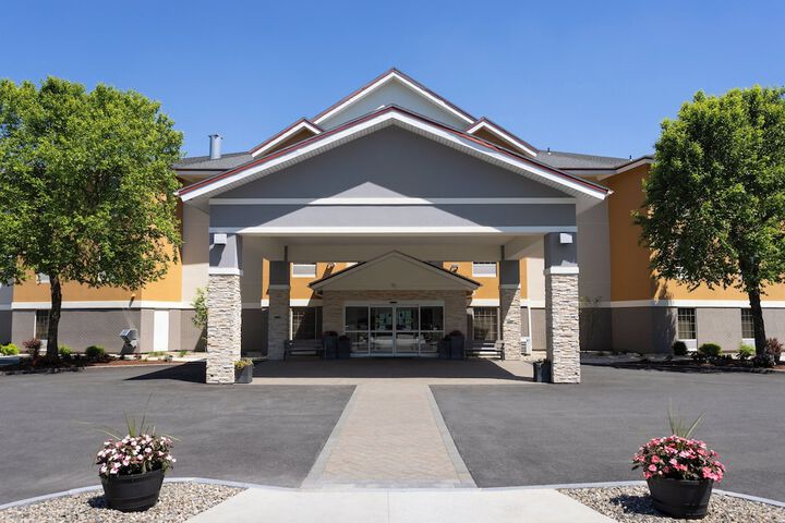 Hotel 9 of 65