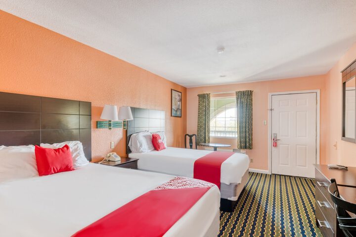 Room 16 of 20