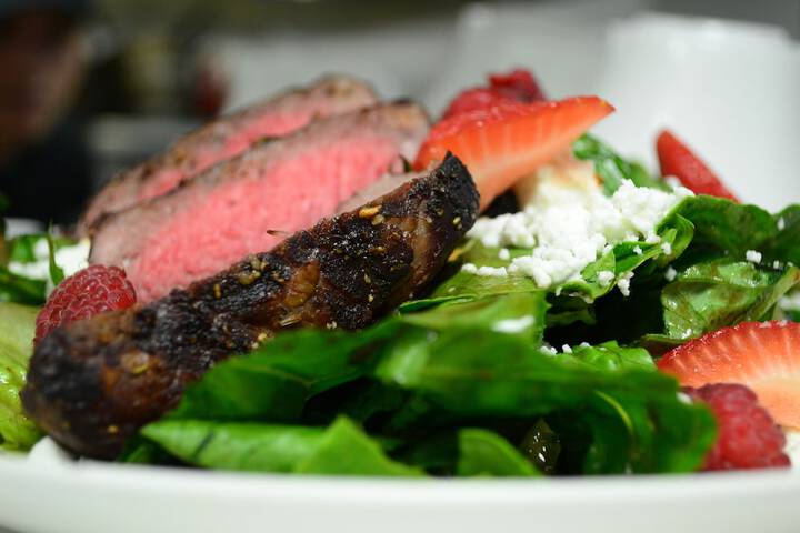 Dining 48 of 63