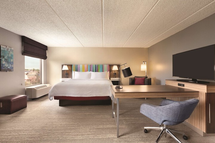 Room 14 of 42
