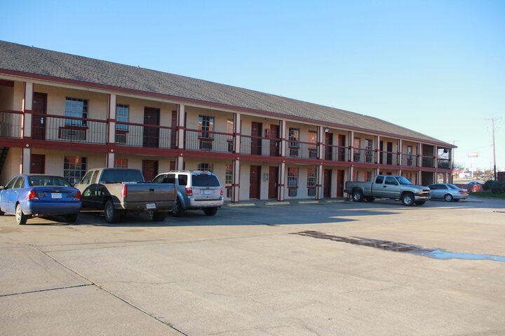 Hotel 5 of 44