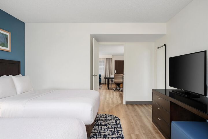 Embassy Suites by Hilton Seattle Tacoma International Airport