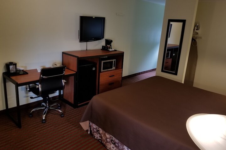 Room 14 of 31