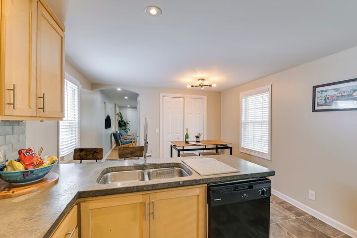 Walk to Parks & Dining: Cozy Canandaigua Home!
