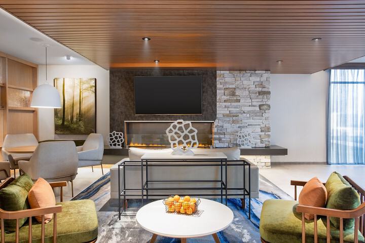 Hotel Interior 9 of 36