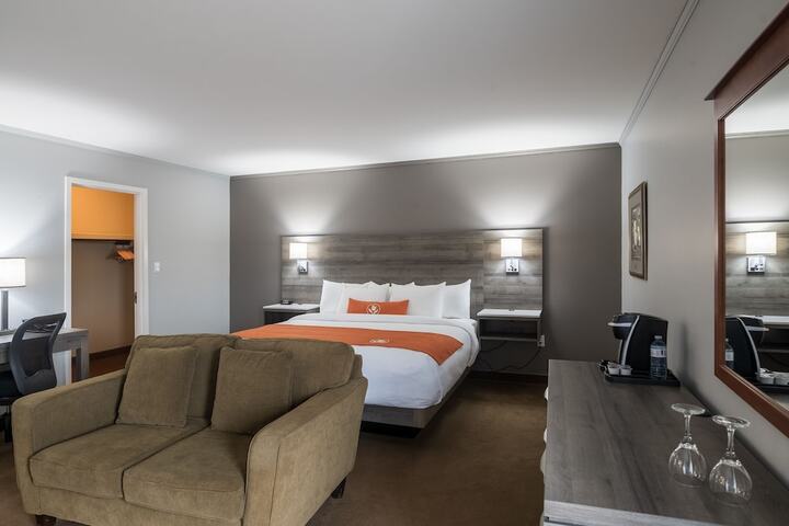 Room 41 of 59